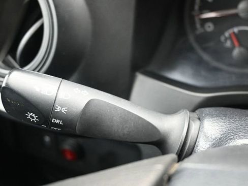 Used 2020 Toyota Tacoma SR image 12