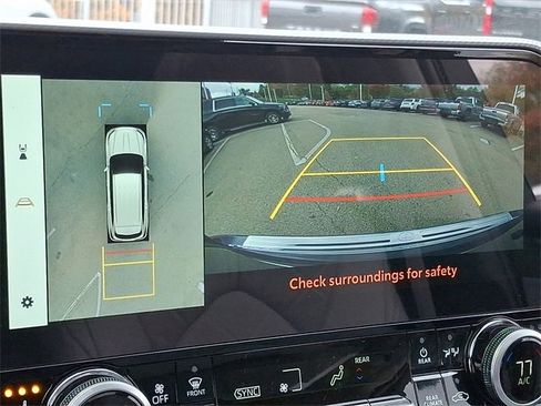 New 2025 Toyota Highlander Platinum image 15