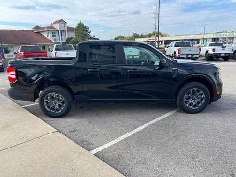New 2025 Ford Maverick XLT w/ XLT Luxury Package image 7