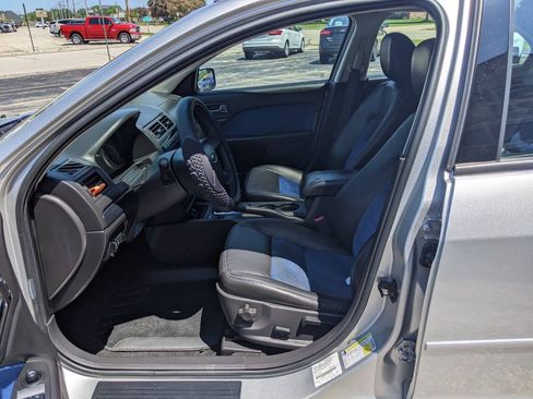 Used 2009 Ford Fusion SE FWD image 10
