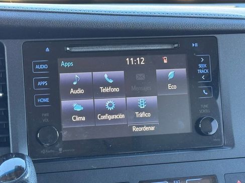 Used 2015 Toyota Sienna XLE image 21