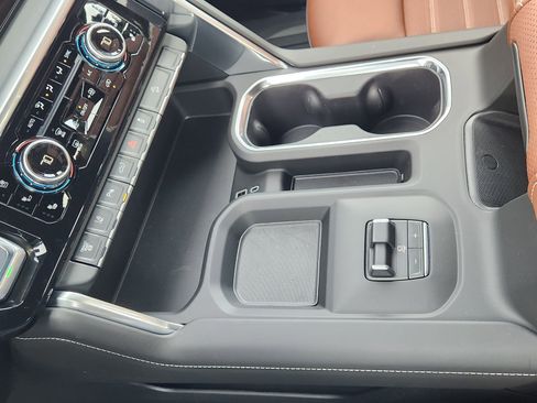 New 2026 GMC Sierra 2500 Denali Ultimate image 23