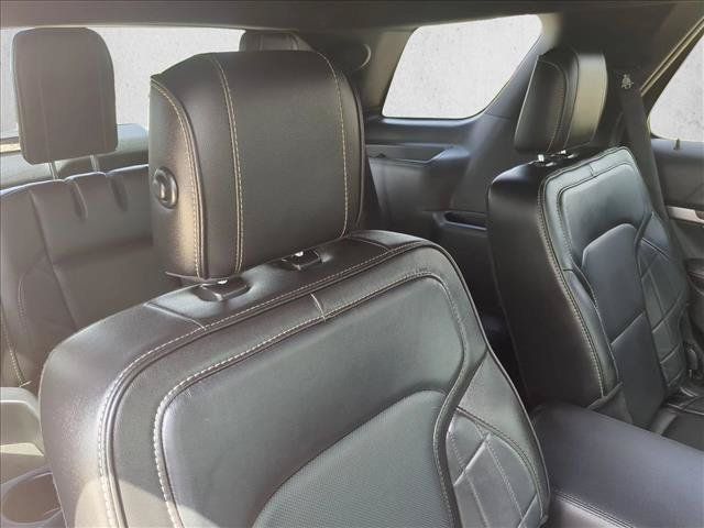 Used 2018 Ford Explorer Platinum AWD/4WD image 20