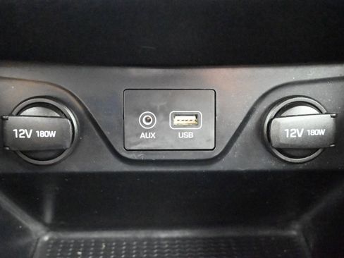 Used 2020 Hyundai Tucson SE FWD image 17