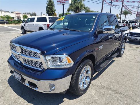 Used 2017 RAM 1500 Laramie w/ Convenience Group AWD/4WD image 17