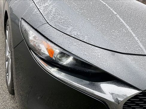 Used 2023 MAZDA MAZDA3 s image 27