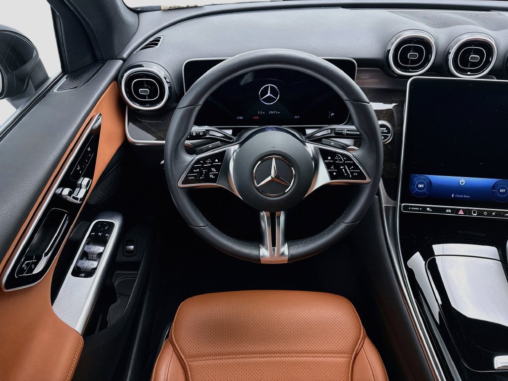 Certified 2026 Mercedes-Benz GLC 300 4MATIC image 10