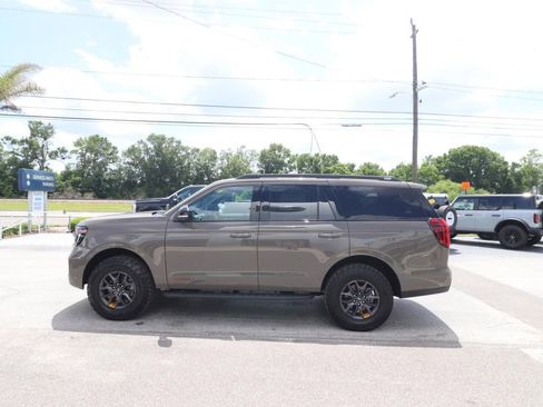 New 2026 Ford Expedition Tremor image 9