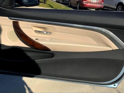 Used 2015 BMW 435i Convertible image 23