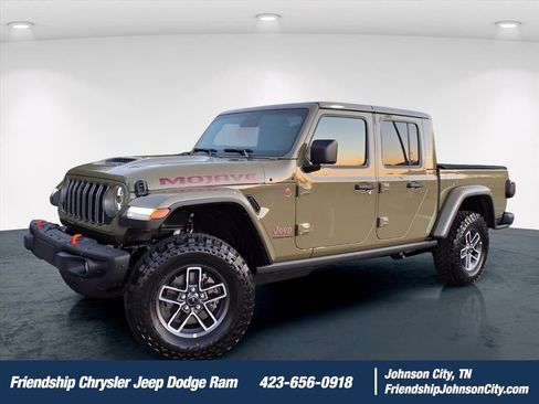 New 2026 Jeep Gladiator Mojave AWD/4WD image 1