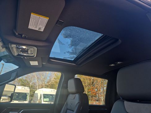 New 2026 Chevrolet Silverado 3500 High Country w/ High Country Premium Package image 23