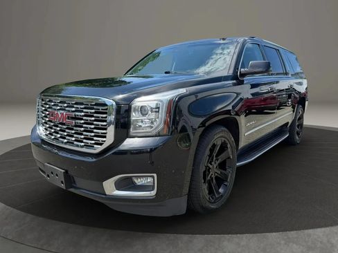 Used 2018 GMC Yukon XL Denali AWD/4WD image 1