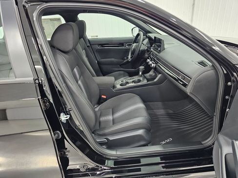 New 2026 Honda Civic Sport image 17