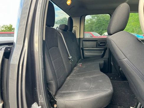 Used 2018 RAM 1500 Express w/ Express Value Package AWD/4WD image 14