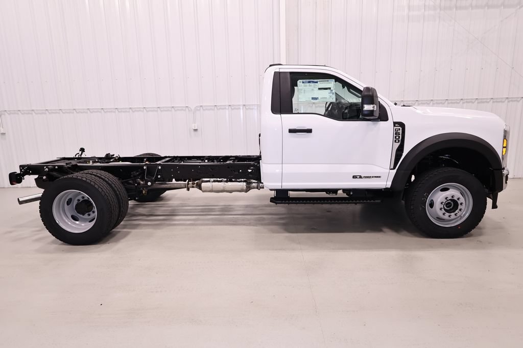 New 2026 Ford F600 4x4 Regular Cab Super Duty w/ XL Chrome Package image 2