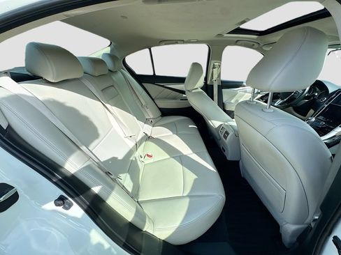 Certified 2023 INFINITI Q50 Luxe w/ Cargo Package AWD/4WD image 29