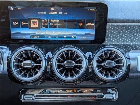 Certified 2025 Mercedes-Benz GLB 250 image 14