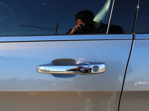 Used 2015 Jeep Grand Cherokee Limited image 28