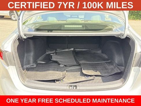 Used 2023 Toyota Corolla LE FWD image 12