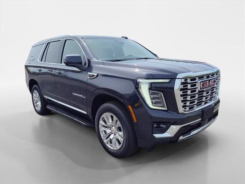 Used 2025 GMC Yukon Denali AWD/4WD image 7