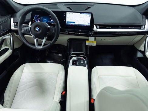 New 2026 BMW X1 xDrive28i w/ Technology Package image 25