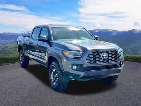 Used 2023 Toyota Tacoma TRD Off-Road image 7