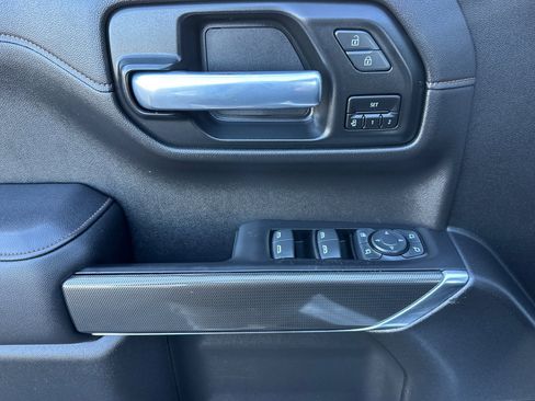 Used 2021 GMC Sierra 1500 AT4 w/ AT4 Premium Package image 12