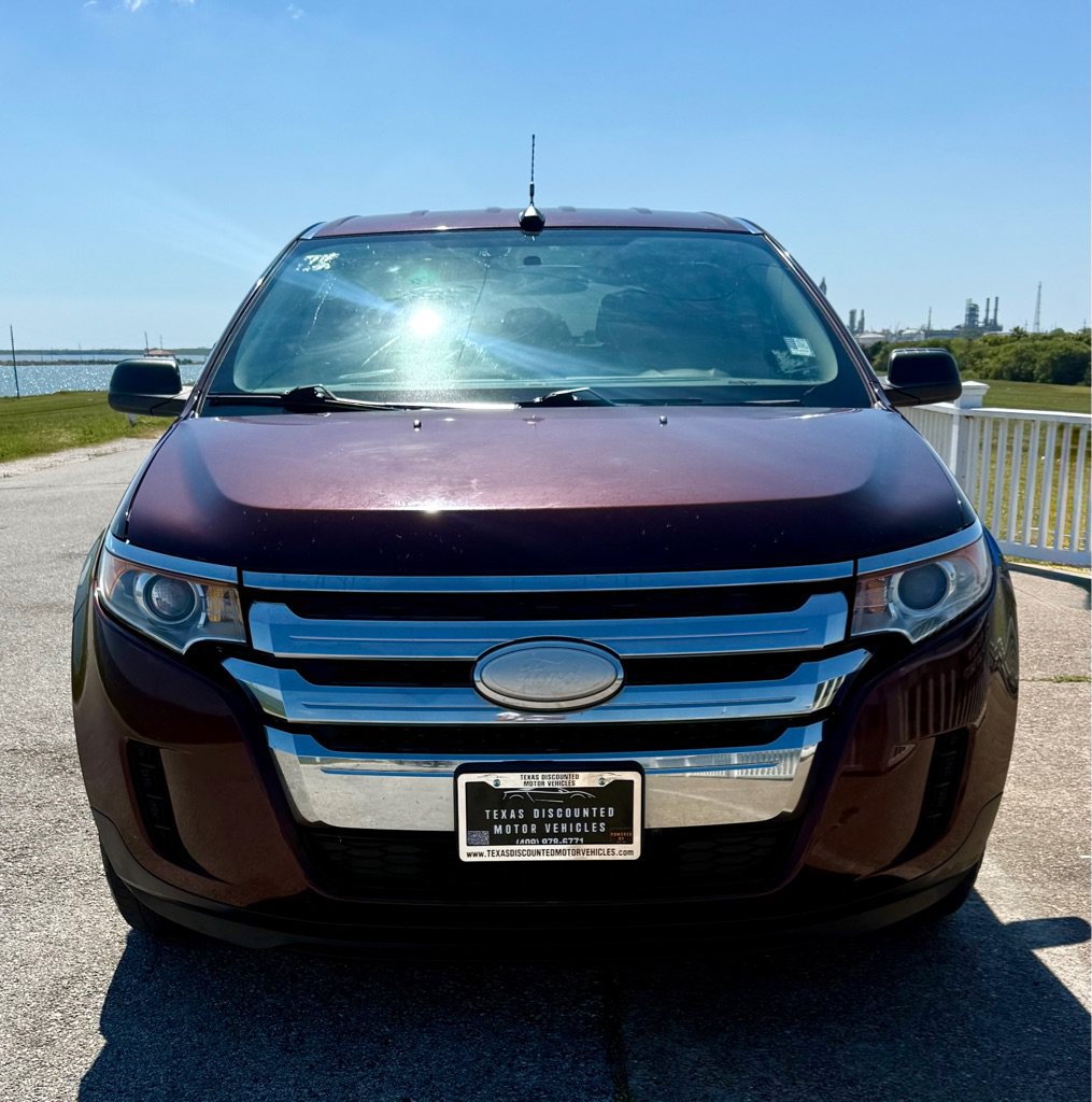 Used 2012 Ford Edge SE FWD image 2
