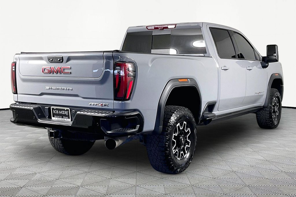 Used 2024 GMC Sierra 2500 AT4X AWD/4WD image 6