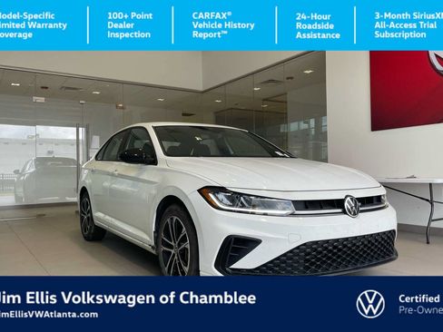 Used 2025 Volkswagen Jetta Sport FWD image 1