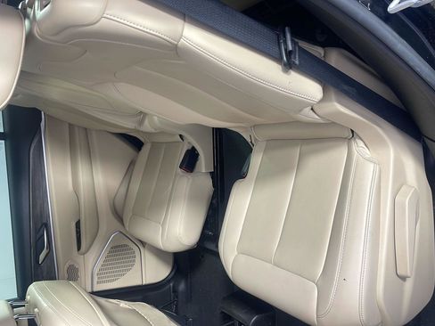 Used 2022 Jeep Grand Cherokee L Limited w/ Trailer Tow Group (B) image 12