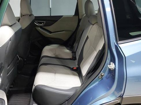 Used 2023 Subaru Forester Premium AWD/4WD image 21
