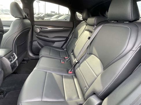 Used 2023 INFINITI QX55 Essential image 12
