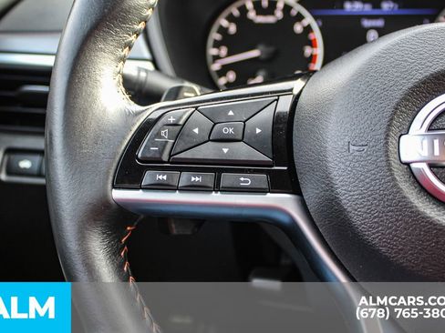 Used 2025 Nissan Altima 2.5 SR image 24