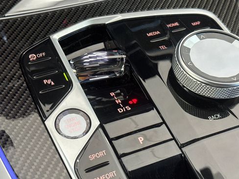 Used 2025 BMW X5 M60i AWD/4WD image 18
