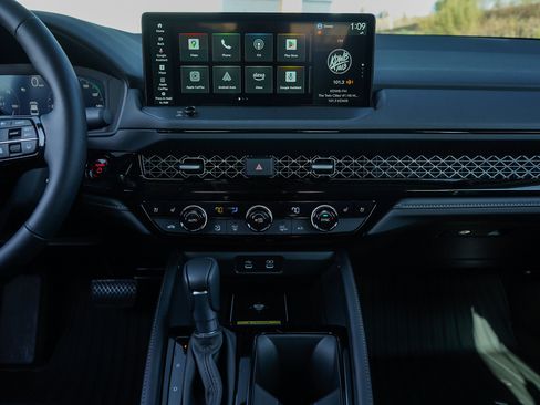 New 2025 Honda Accord Touring image 13