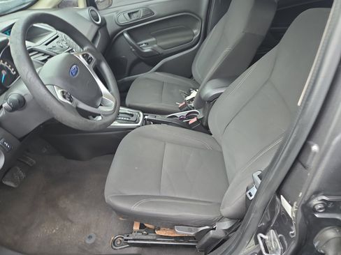 Used 2017 Ford Fiesta SE image 10