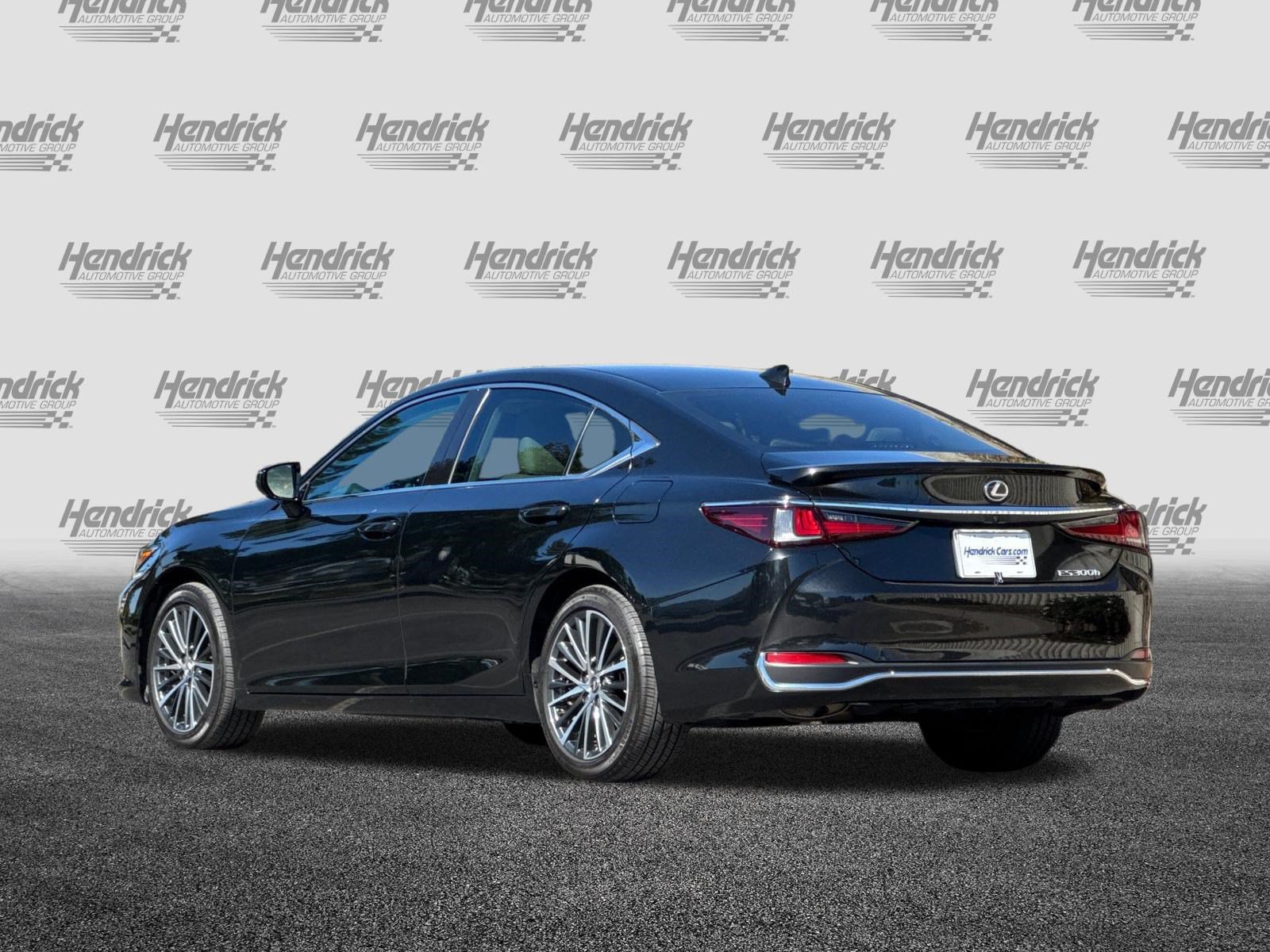Certified 2024 Lexus ES 300h w/ Premium Package FWD image 7