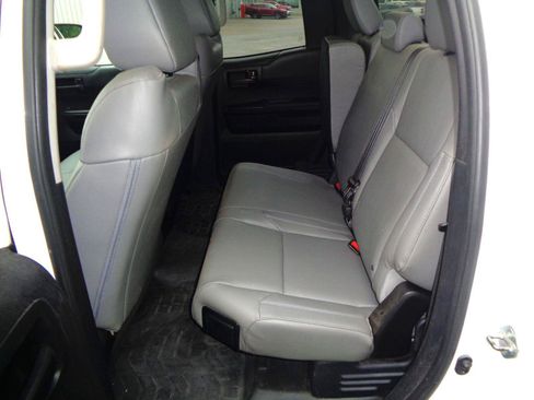 Used 2019 Toyota Tundra SR AWD/4WD image 17