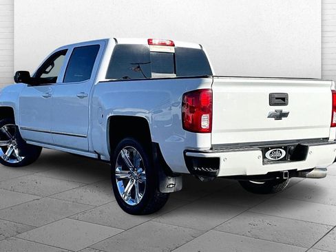 Used 2018 Chevrolet Silverado 1500 LTZ Z71 w/ LTZ Plus Package image 9