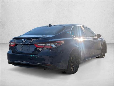 Used 2023 Toyota Camry LE image 5