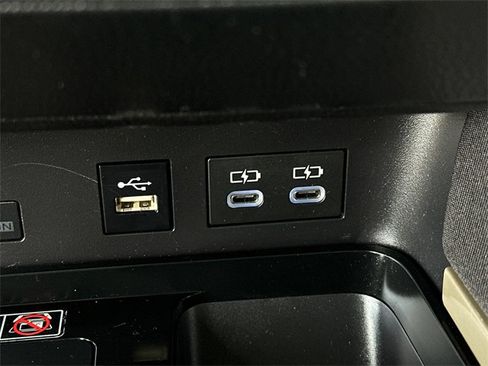 Certified 2025 Toyota Camry LE image 29