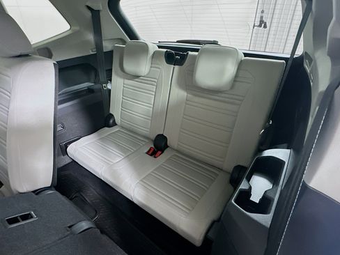 Used 2024 Volkswagen Tiguan S image 26