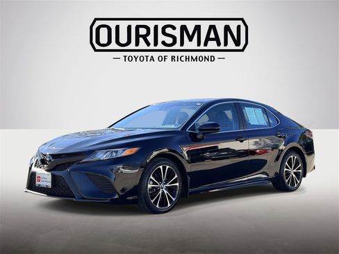 Certified 2019 Toyota Camry SE image 23