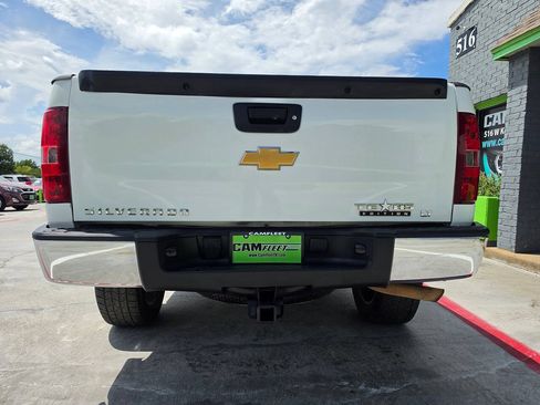 Used 2009 Chevrolet Silverado 1500 LT w/ Regional Value Package RWD image 15