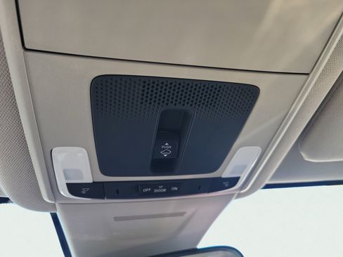 Used 2024 Honda CR-V EX image 38