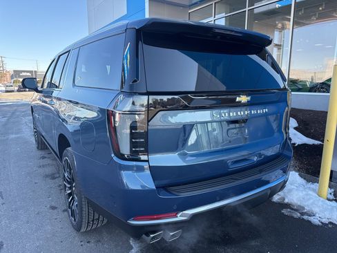 New 2026 Chevrolet Suburban High Country AWD/4WD image 8