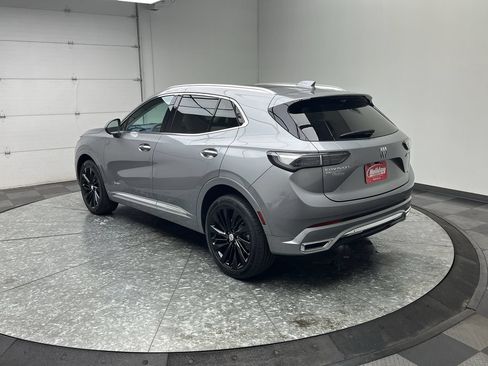 Certified 2025 Buick Envision Avenir AWD/4WD image 2