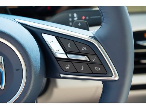 Used 2025 Buick Enclave Avenir w/ Super Cruise Package FWD image 20