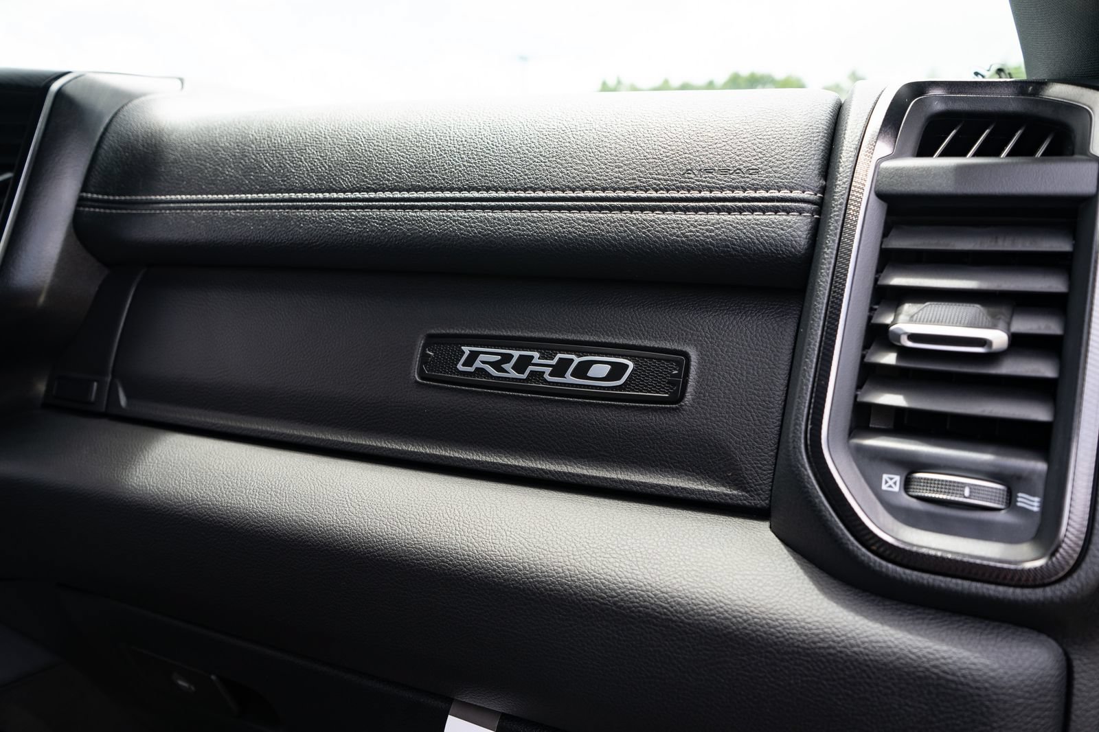 New 2026 RAM 1500 RHO AWD/4WD image 44
